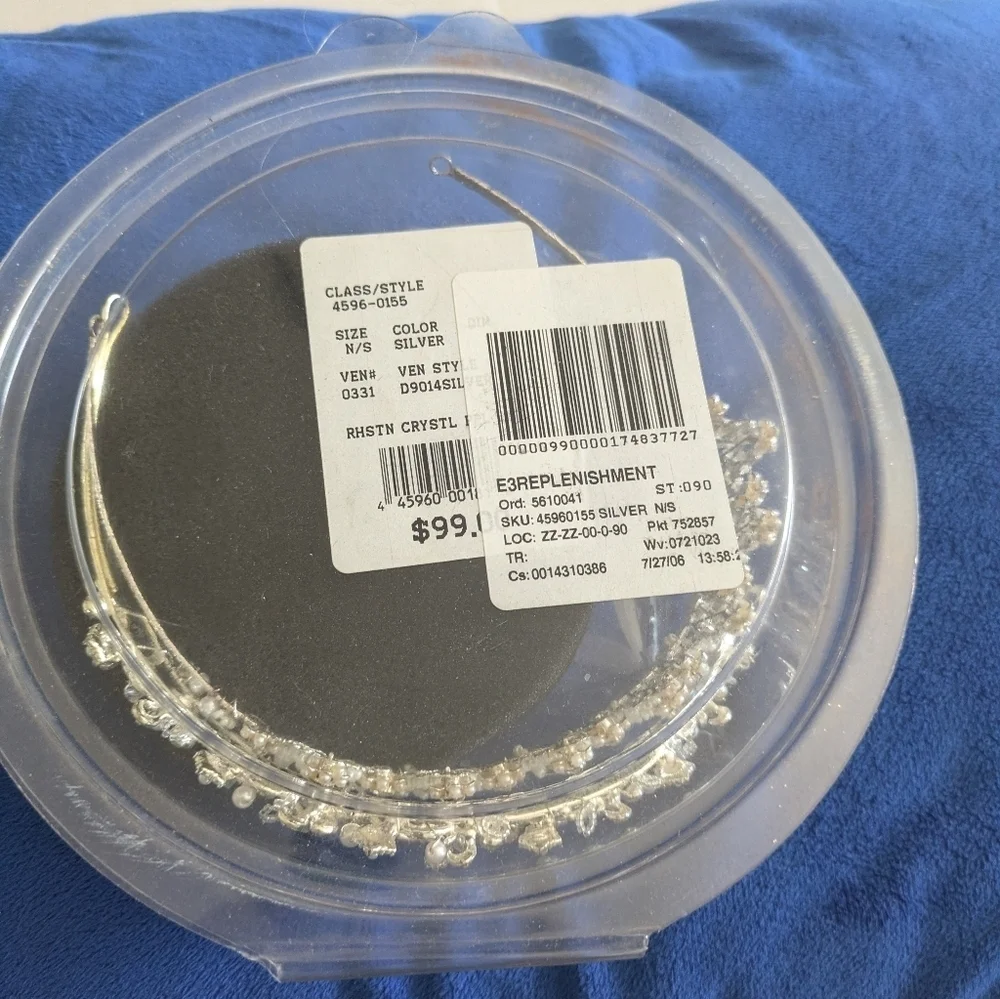 Tiara gold tone/ Silver Tone rhinestones headbands. 2 Included.